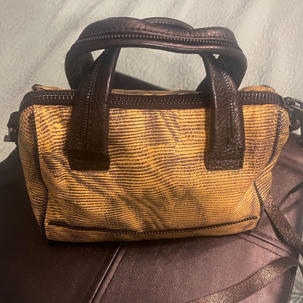 Botkier Small Purse. - image 2